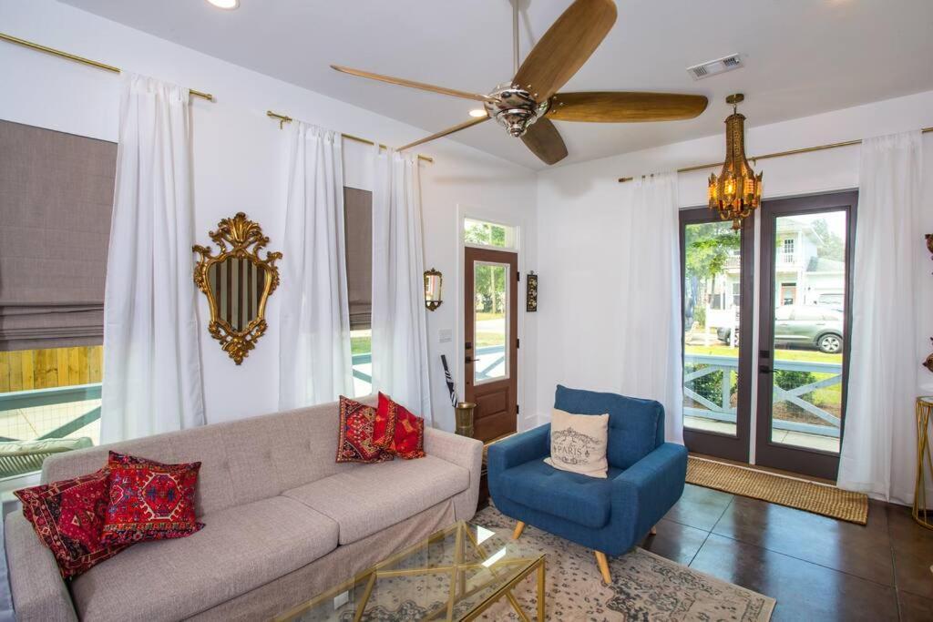 La Casa Boheme * Pensacola